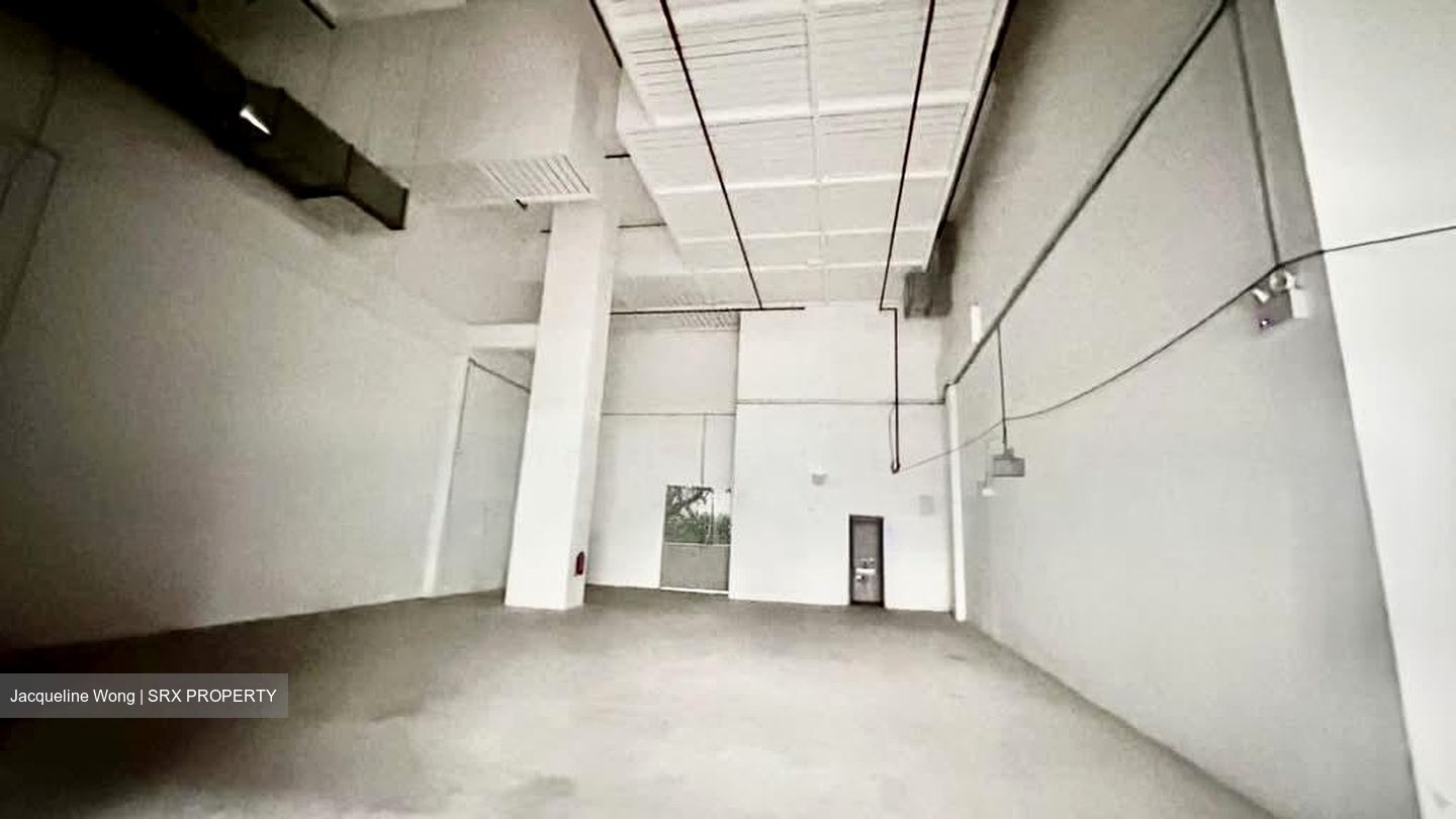 SUNHUAN BUILDING (D22), Factory #623504041